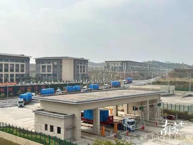 2024年是國際陸港正式運營的第一年,“區港聯動”“海鐵聯運”效應逐步釋放。 圖片