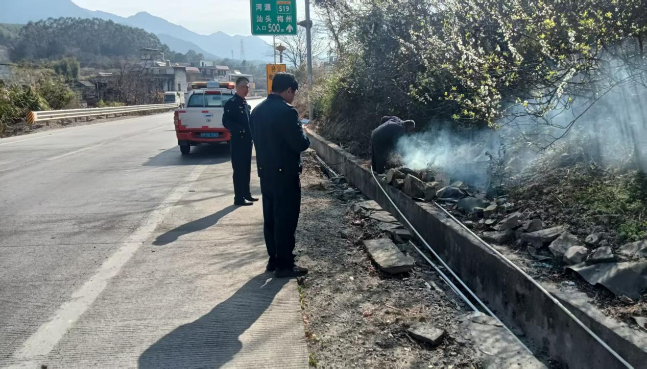 嚴禁路邊燒荒，保障路域安全.docx_1